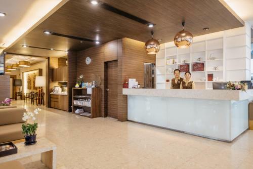 Apartamentos Cnc Residence