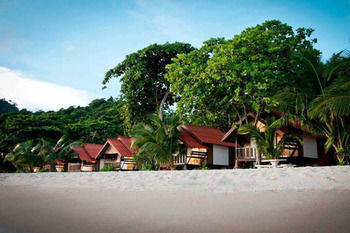 Hotel White Sand Beach Resort