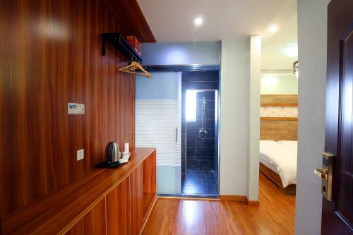 Hostal Fenghuang Ancient City Jiaxing Inn