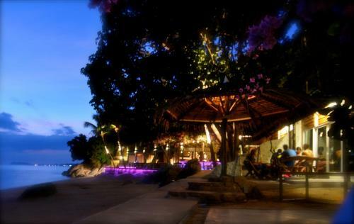 Hotel The Bay Resort & Restaurant