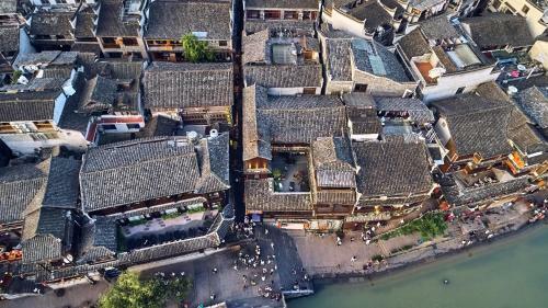 Posada Fenghuang Jianghu Inn