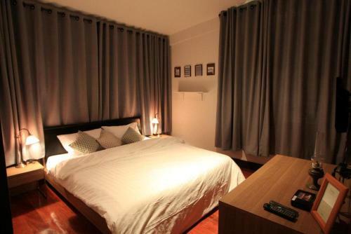 Albergue House23 Hotel