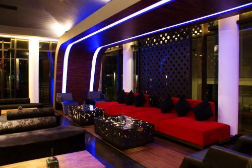 Hotel Z Through By The Zign