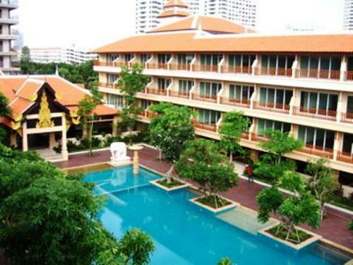 Hotel Avalon Beach Resort
