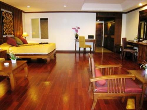 Hotel Avalon Beach Resort