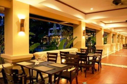 Hotel Avalon Beach Resort