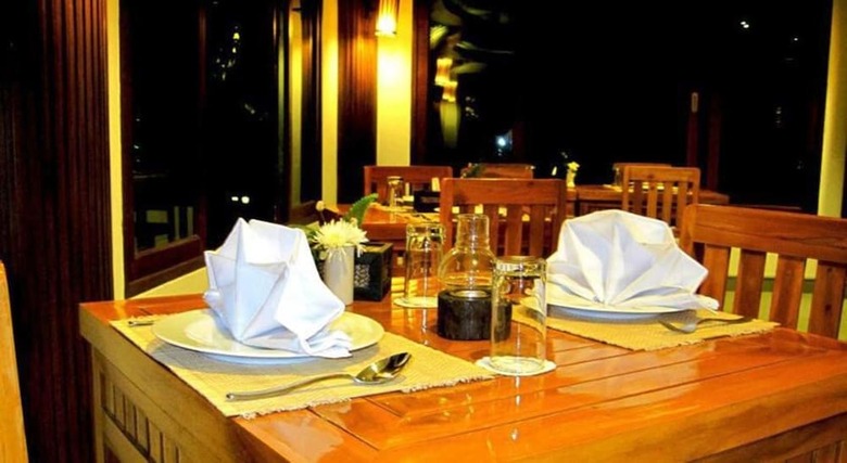 Hotel Bura Resort Chiang Rai