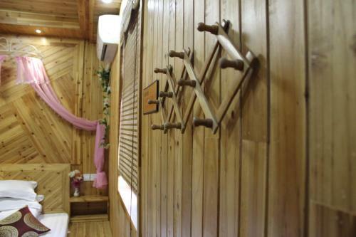 Posada Small Bridge Of Household