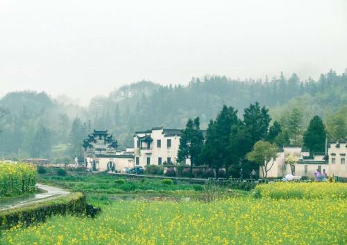 Xidi Kunlun International Hostel