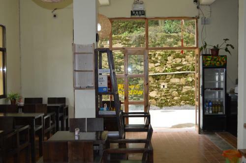 Yuanyang K2 International Youth Hostel