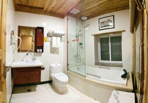 Yangshuo Rosewood Boutique Hotel