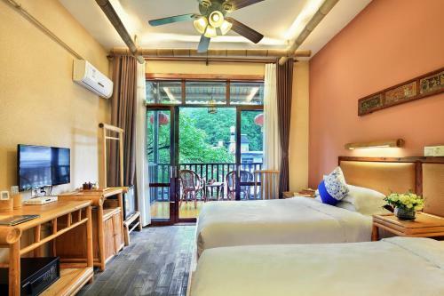 Yangshuo Mountain Nest Boutique Hotel