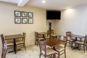 Hotel Sleep Inn Airport