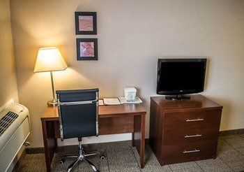 Hotel Comfort Inn And Suites West Beaverton