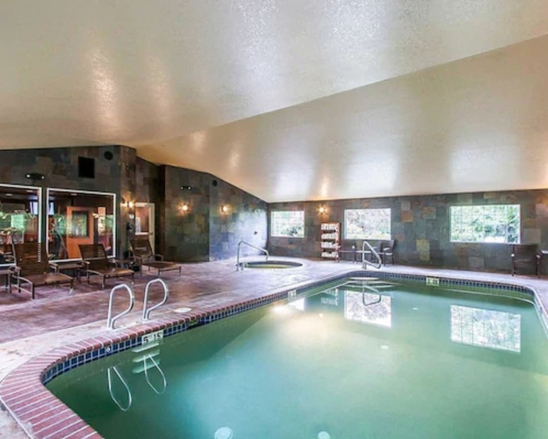 Hotel Comfort Inn & Suites
