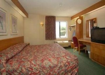 Hotel Econo Lodge Inn  And  Suites