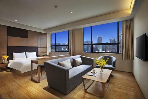 Ji Hotel Zhenjiang Railway Station
