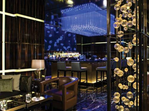Hotel Coral Towers Atlantis Autograph Collection
