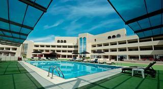 Hotel Golden Tulip Seeb Muscat