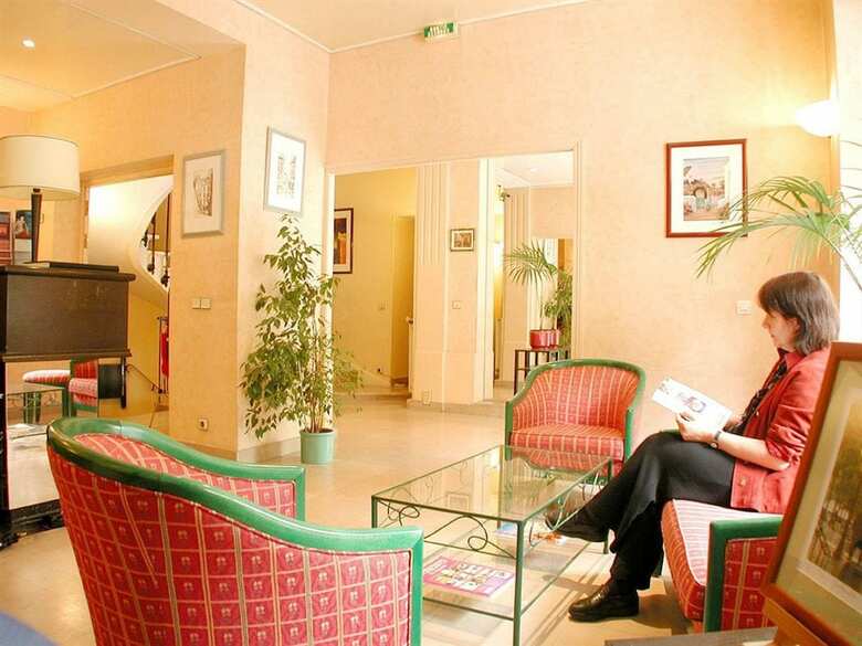 Hotel Williams Opera