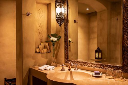 Hotel Bab Al Shams Desert Resort And Spa