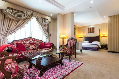Tourist Hotel