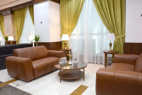 Hotel Al Nokhba Royal Inn