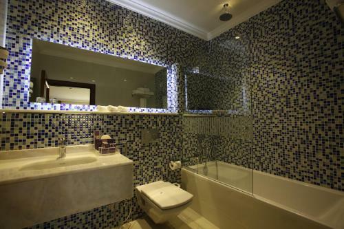 Hotel Dana Beach Resort