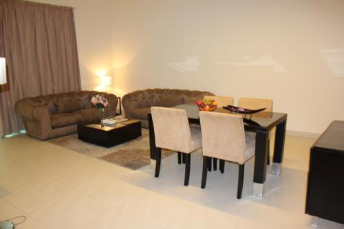 Royal Ascot Hotel Apartment - Kirklees 2