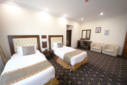 Al Rabitah Al Fondoqeiah Apartments
