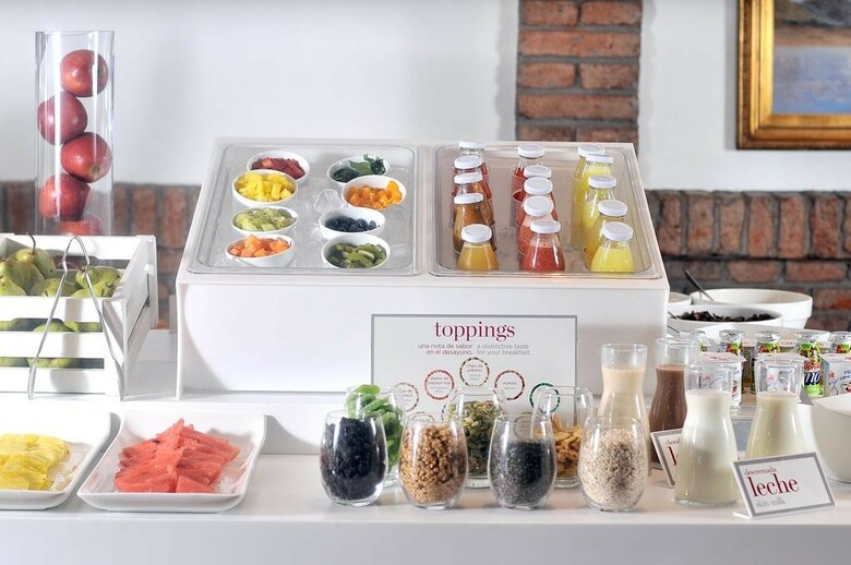 Hotel NH Collection Plaza Santiago