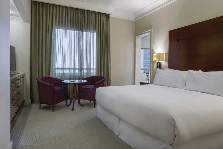 Hotel NH Collection Plaza Santiago