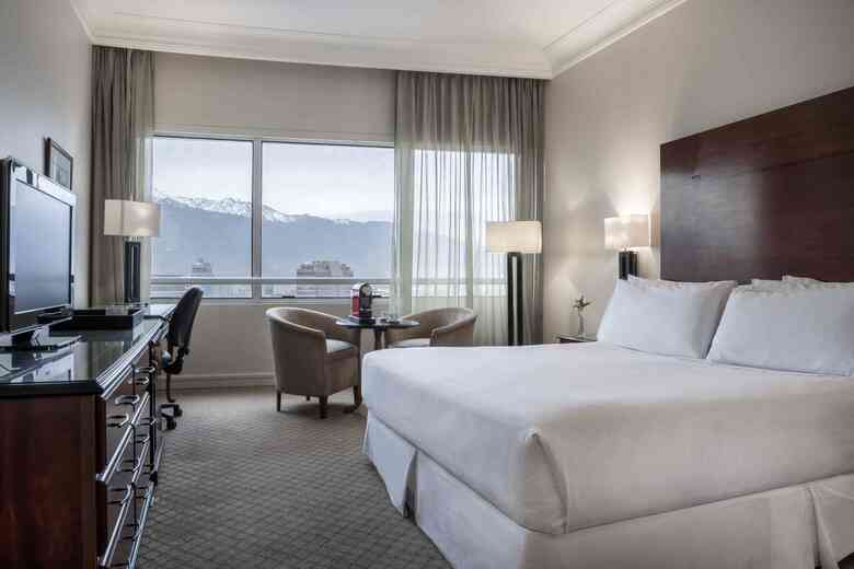 Hotel NH Collection Plaza Santiago