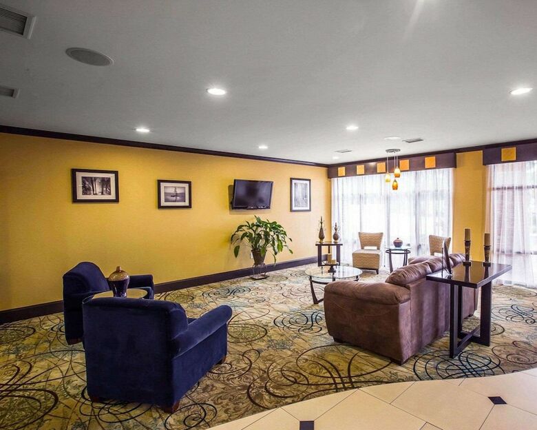 Hotel Comfort Suites Simpsonville