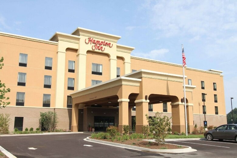 Hotel Hampton Inn Huntington University Area