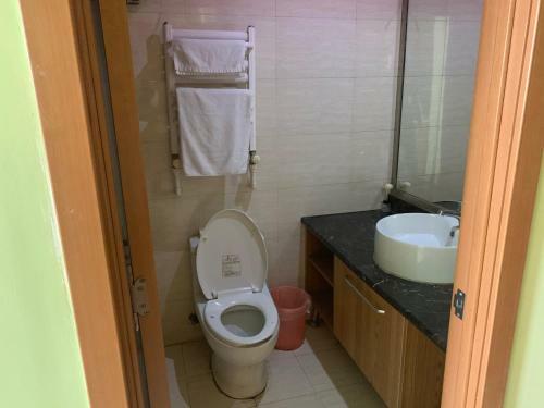 Baotou Lovers Service Apartment