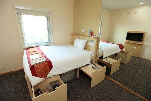 Super Hotel Yangon