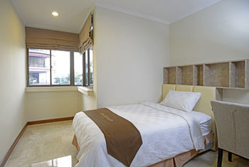 Apartamentos Ra Residence Simatupang Jakarta