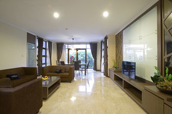 Apartamentos Ra Residence Simatupang Jakarta