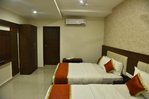 Hotel The Mount City