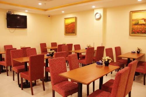 Hotel Hanting Express Langfang Exhibition Center