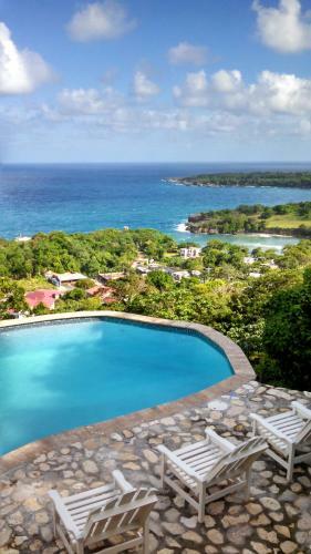 Posada Caribbean Dawn