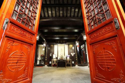 Posada Qininn Xitang Zunwentang Store