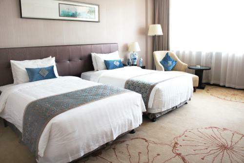 Suzhou Poli Chunshenhu Resort Hotel