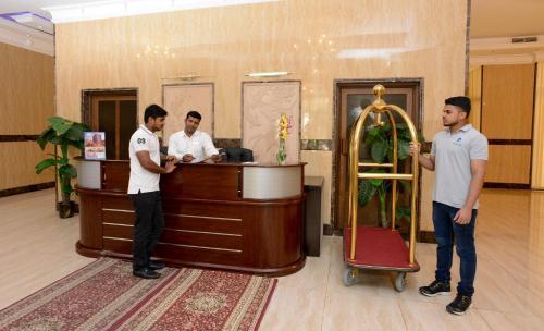 Relax Inn Hotel Apartments Fahaheel