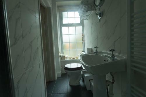 Hotel Meifod Country House
