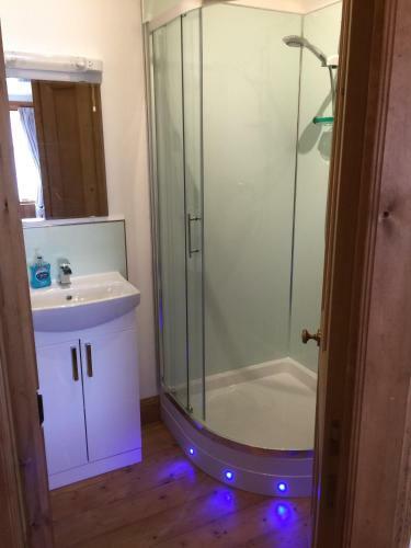 Hostal Bank House Guest House