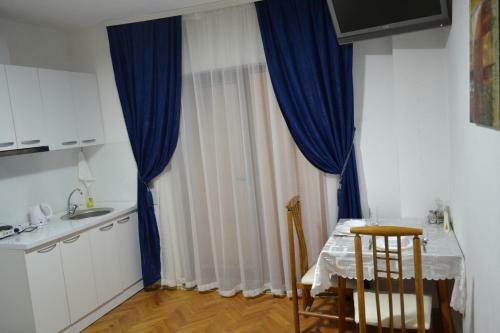 Kostoski B&B