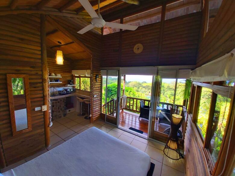 Villa Horizon Hotel & Yoga Center