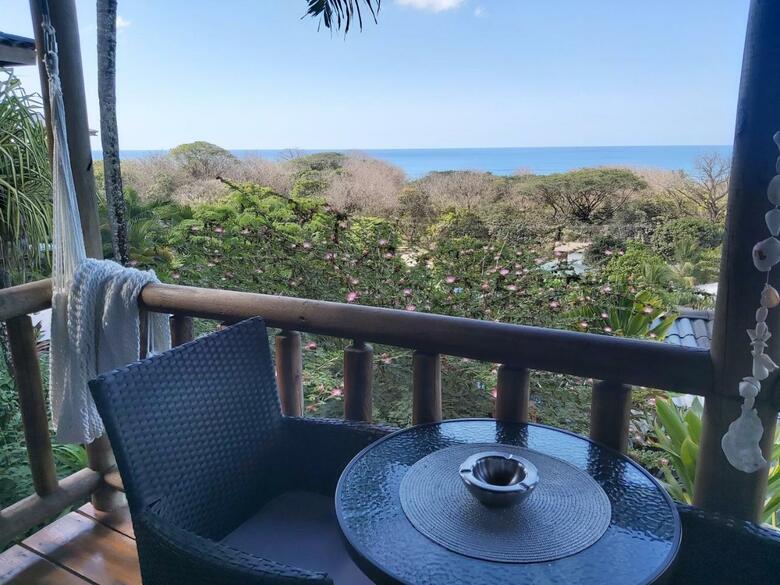 Villa Horizon Hotel & Yoga Center